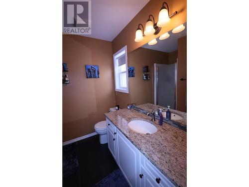 2160 Brycen Place, Grand Forks, BC - Indoor Photo Showing Bathroom