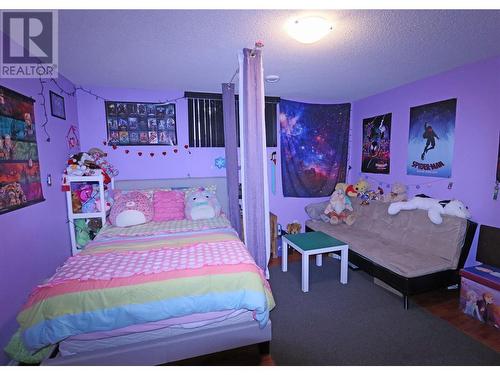 2160 Brycen Place, Grand Forks, BC - Indoor Photo Showing Bedroom