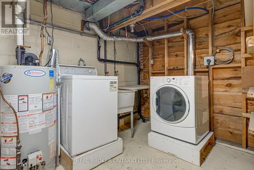 21 Gailmont Drive, Hamilton, ON - Indoor Photo Showing Laundry Room