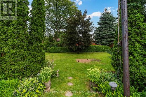 21 Gailmont Drive, Hamilton, ON - Outdoor