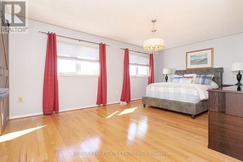 26 Eastview Crescent, Orangeville, ON - Indoor Photo Showing Bedroom