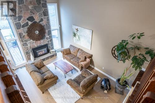 1351 Hazelton Boulevard, Burlington, ON - Indoor Photo Showing Living Room With Fireplace