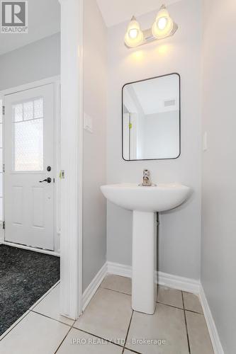 102 Watermill Street, Kitchener, ON - Indoor Photo Showing Bathroom