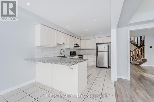 102 Watermill Street, Kitchener, ON - Indoor Photo Showing Kitchen With Upgraded Kitchen