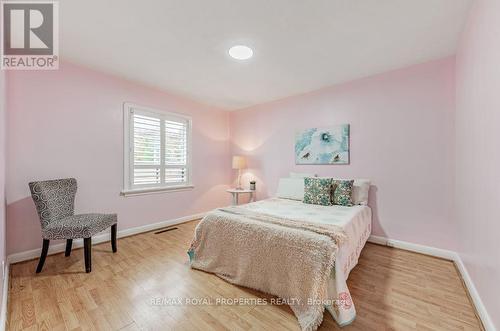 6 Wortham Drive S, Toronto, ON - Indoor Photo Showing Bedroom