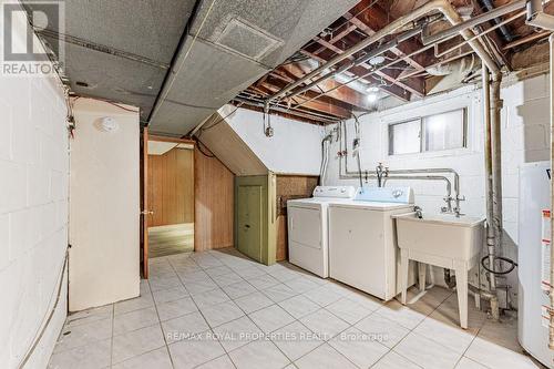 6 Wortham Drive S, Toronto, ON - Indoor Photo Showing Laundry Room