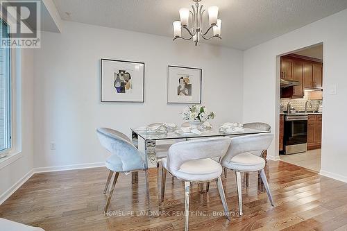 77 Greenbelt Crescent, Richmond Hill, ON - Indoor Photo Showing Dining Room