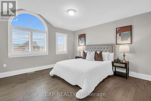 30 Bamburg Street, Georgina, ON - Indoor Photo Showing Bedroom