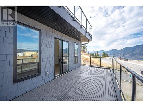 3304 Evergreen Drive, Penticton, BC - Outdoor With Exterior