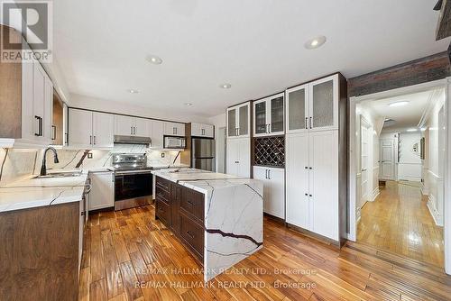 51 Rosebury Lane, Vaughan, ON - Indoor Photo Showing Kitchen