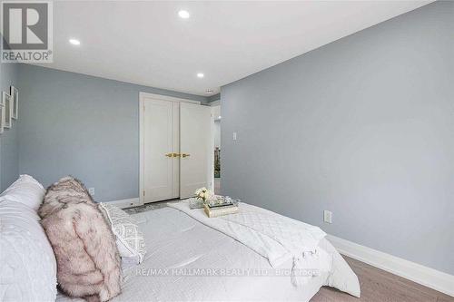 11 Michael Drive, Richmond Hill, ON - Indoor Photo Showing Bedroom