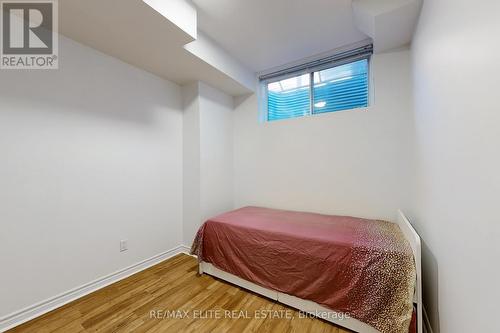 8 Lantern Court, Toronto, ON - Indoor Photo Showing Other Room