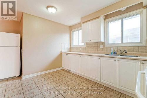 128 Mills Street N, Brampton, ON - Indoor Photo Showing Kitchen With Double Sink