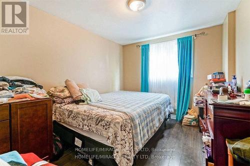 128 Mills Street N, Brampton, ON - Indoor Photo Showing Bedroom