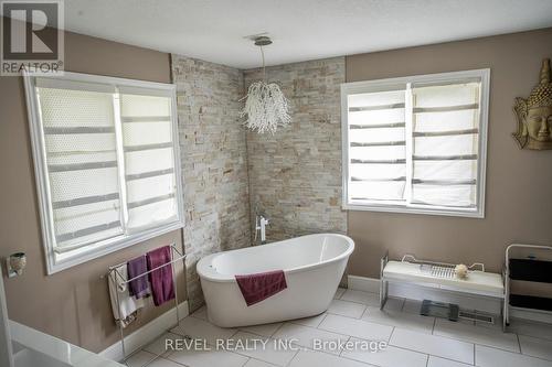 403 Apache Street, Huron-Kinloss, ON - Indoor Photo Showing Bathroom