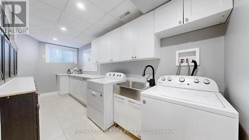 87 St Thomas Street, Whitby, ON - Indoor Photo Showing Laundry Room