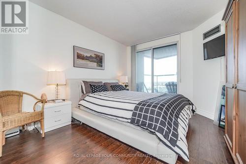 1909 - 77 Harbour Square, Toronto, ON - Indoor Photo Showing Bedroom