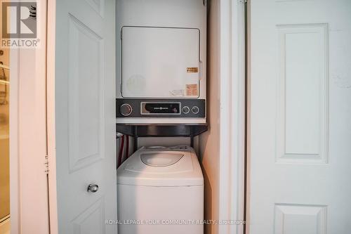 1909 - 77 Harbour Square, Toronto, ON - Indoor Photo Showing Laundry Room