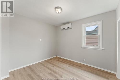 122 Texas Road, Amherstburg, ON - Indoor Photo Showing Other Room