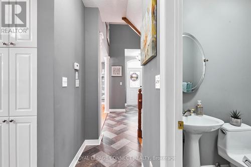 133 Vipond Road, Whitby, ON - Indoor Photo Showing Bathroom