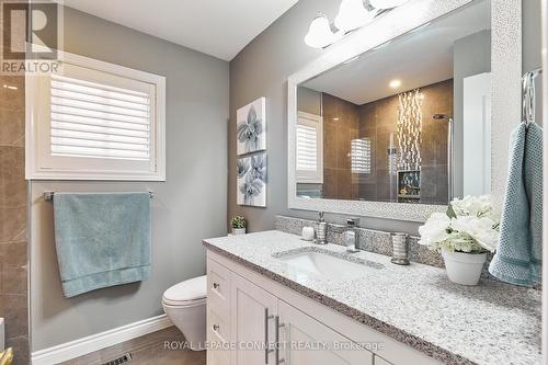 133 Vipond Road, Whitby, ON - Indoor Photo Showing Bathroom