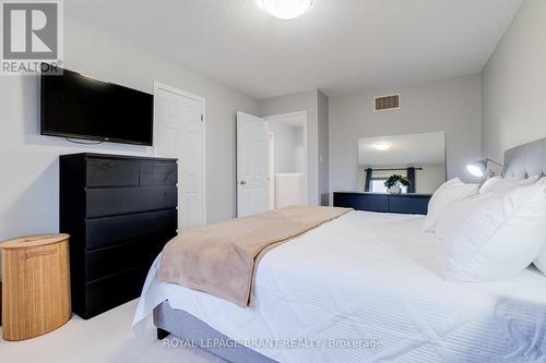 69 English Lane, Brantford, ON - Indoor Photo Showing Bedroom