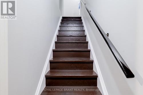 69 English Lane, Brantford, ON - Indoor Photo Showing Other Room