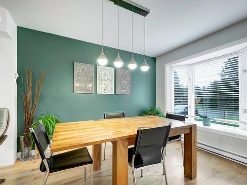 Dining room - 42 Av. Carmen, Saint-Sauveur, QC - Indoor Photo Showing Dining Room