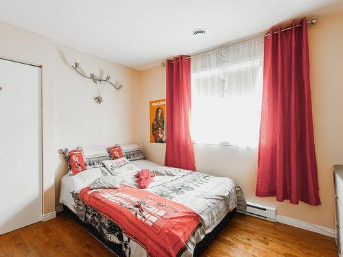 Chambre Ã Â coucher - 59 Rue Perrier, Notre-Dame-De-L'Île-Perrot, QC - Indoor Photo Showing Bedroom