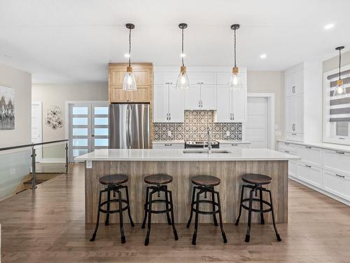 Cuisine - 11855 Rue Du Cuivre, Mirabel, QC - Indoor Photo Showing Kitchen With Upgraded Kitchen