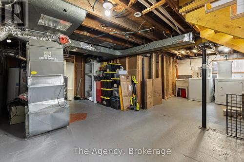 74 Knoll Street, Port Colborne (877 - Main Street), ON - Indoor Photo Showing Basement