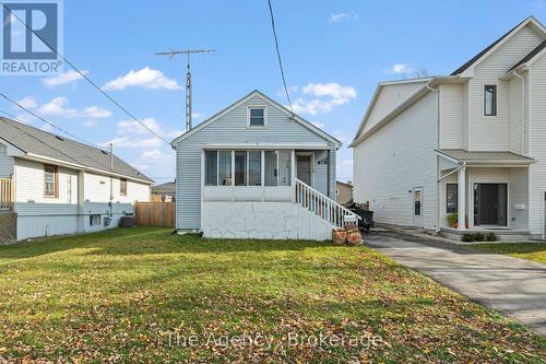 74 Knoll Street, Port Colborne (877 - Main Street), ON - Outdoor