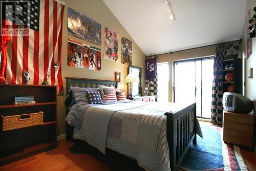 4276 Rockridge Place, West Vancouver, BC - Indoor Photo Showing Bedroom