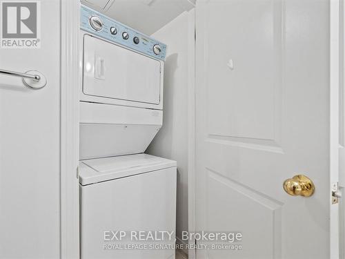 714 - 9 George Street N, Brampton, ON - Indoor Photo Showing Laundry Room