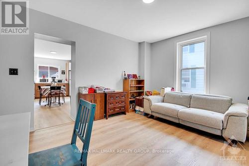 83 Elgin Street, Lanark, ON - Indoor Photo Showing Living Room