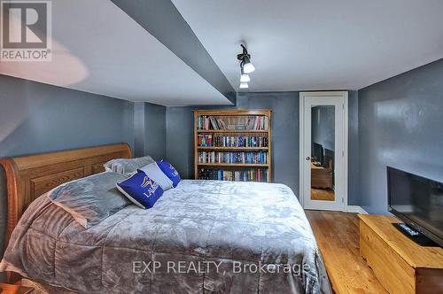 1341 Byron Baseline Road, London, ON - Indoor Photo Showing Bedroom