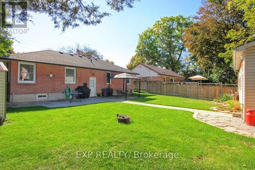 1341 Byron Baseline Road, London, ON - Outdoor With Backyard