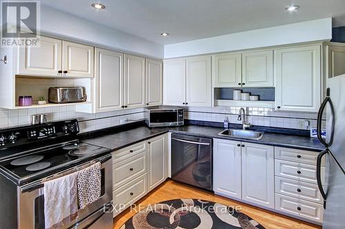 1341 Byron Baseline Road, London, ON - Indoor Photo Showing Kitchen