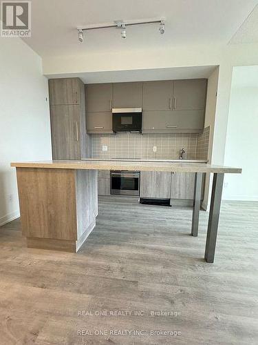 1405 - 292 Verdale Crossing, Markham, ON - Indoor Photo Showing Kitchen