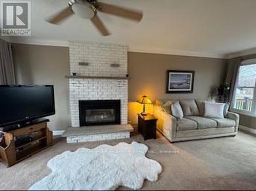 5576 Fawn Bay Road, Ramara, ON - Indoor Photo Showing Living Room With Fireplace