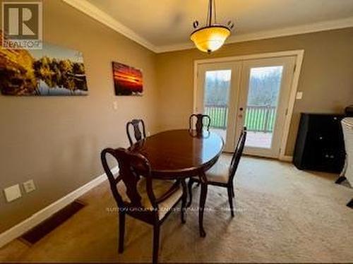 5576 Fawn Bay Road, Ramara, ON - Indoor Photo Showing Dining Room