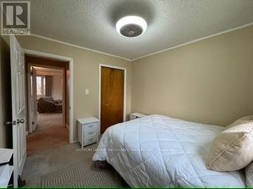 5576 Fawn Bay Road, Ramara, ON - Indoor Photo Showing Bedroom