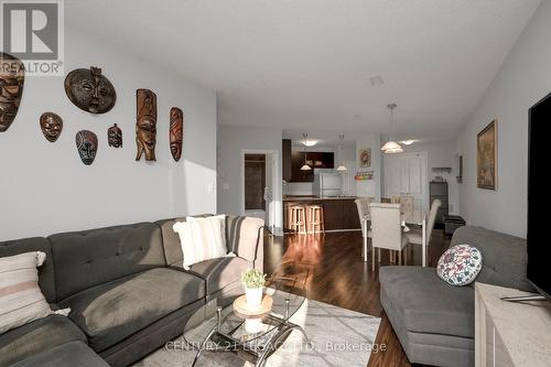 424 - 383 Main Street E, Milton, ON - Indoor Photo Showing Living Room