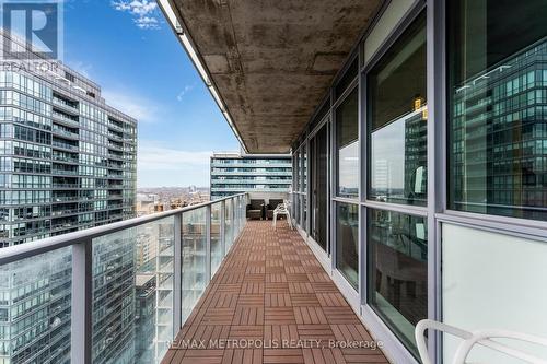 3009 - 375 King Street W, Toronto, ON - Outdoor With Exterior