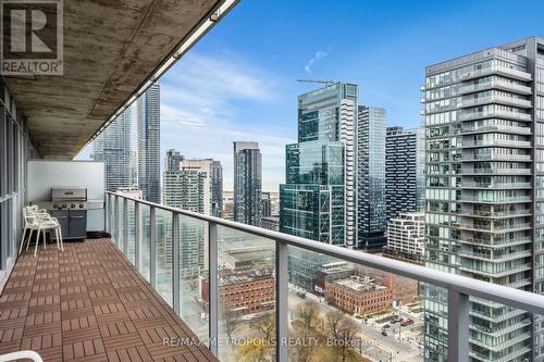 3009 - 375 King Street W, Toronto, ON - Outdoor