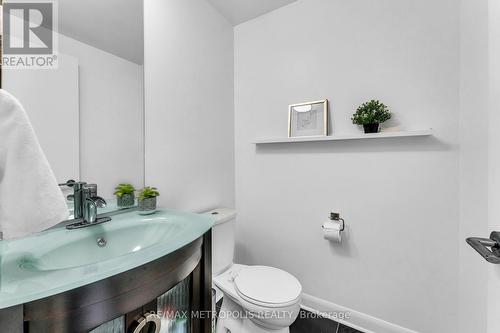 3009 - 375 King Street W, Toronto, ON - Indoor Photo Showing Bathroom