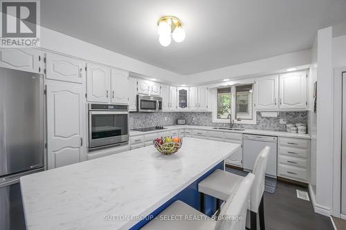 363 Kenmore Place, London, ON - Indoor