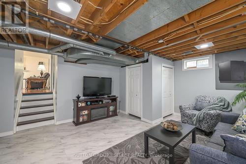 363 Kenmore Place, London, ON - Indoor Photo Showing Basement