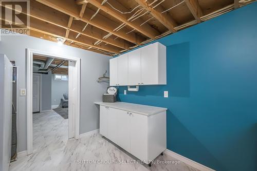 363 Kenmore Place, London, ON - Indoor