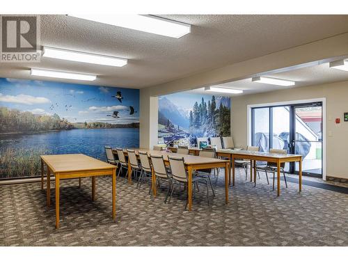 Social room space for residents and visitors to gather - 2085 Gordon Drive Unit# 215, Kelowna, BC - Indoor Photo Showing Dining Room